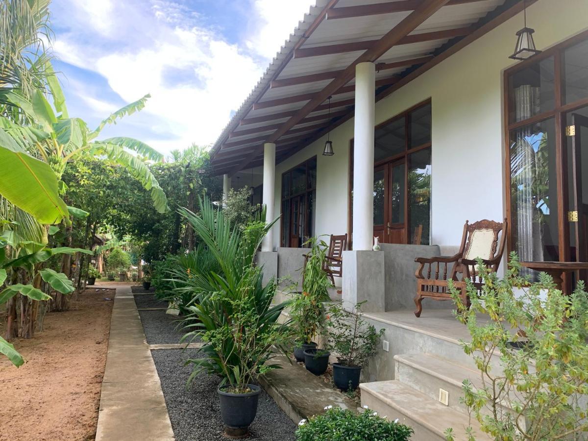 The Dale Mirissa Hotel Exterior foto